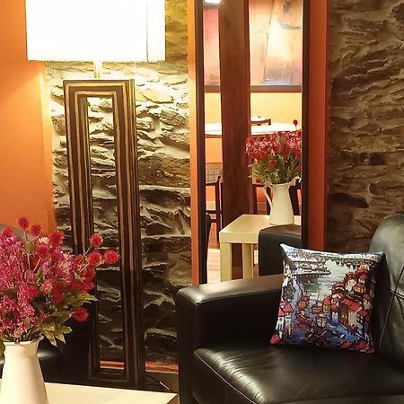 Apartamentos La Casa Del Pintor Cudillero Bilik gambar